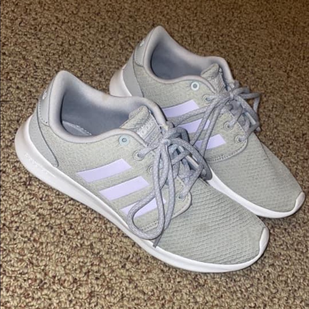 Womens Cloudfoam Adidas size 7